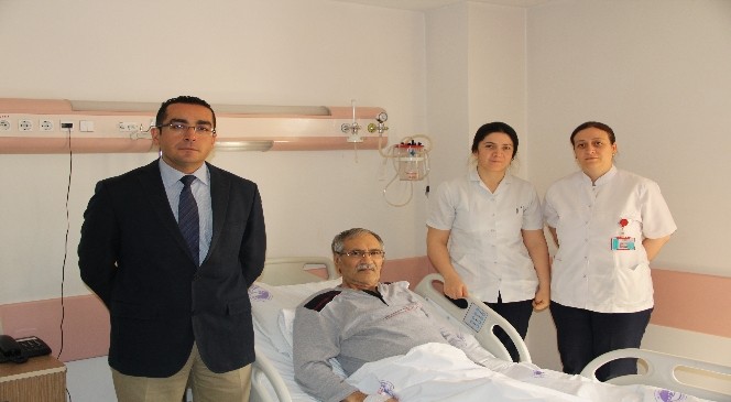Kırıkkaleli Hasta Ameliyat İçin Afyonkarahisar Devlet Hastanesi&#039;ni Tercih Etti