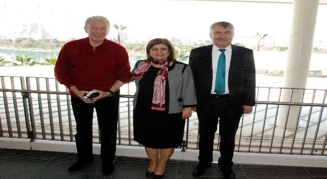 Uğur Dündar İle "Halk Arenası" Seyhan'da