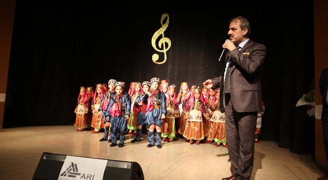 Çocuk Şenliği Mülteci Çocukların Yüzünü Güldürdü