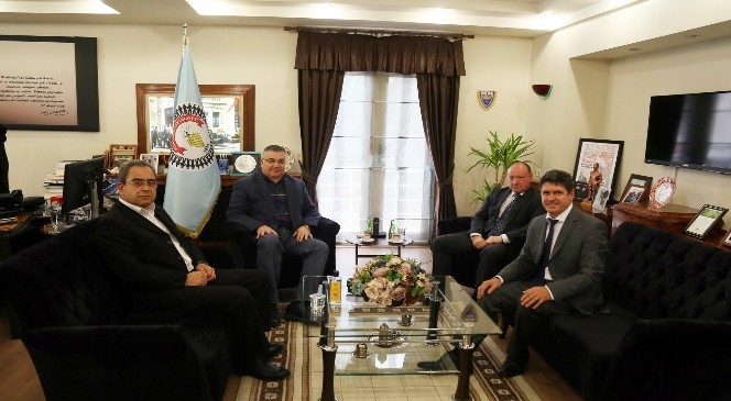 Bulgaristan Başkonsoloslarından Kesimoğlu&#039;na Ziyaret