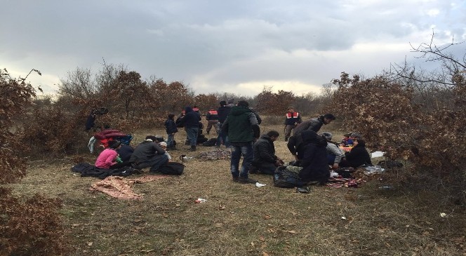 Edirne&#039;de 23 Kaçak Göçmen Yakalandı
