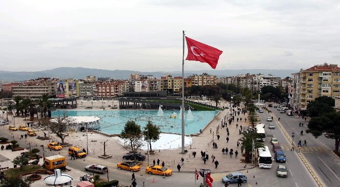Yargı Atatürk Kent Meydanı&#039;yla İlgili Kararını Verdi