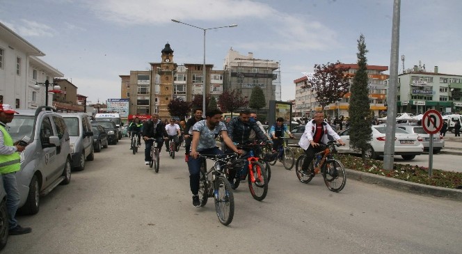 Yozgat&#039;ta 7&#039;den 70&#039;e Herkes Sağlıklı Yaşam İçin Pedal Çevirdi
