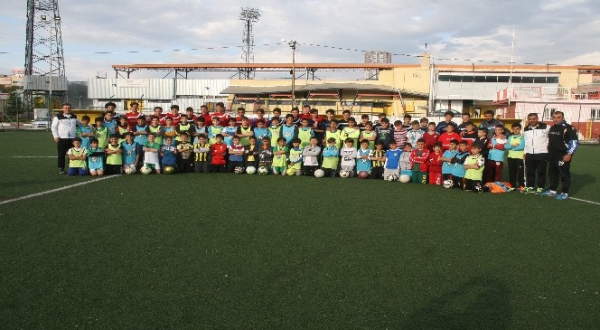 Yozgat&#039;ın En Büyük Futbol Altyapısına Sahip Bozokspor Destek Bekliyor