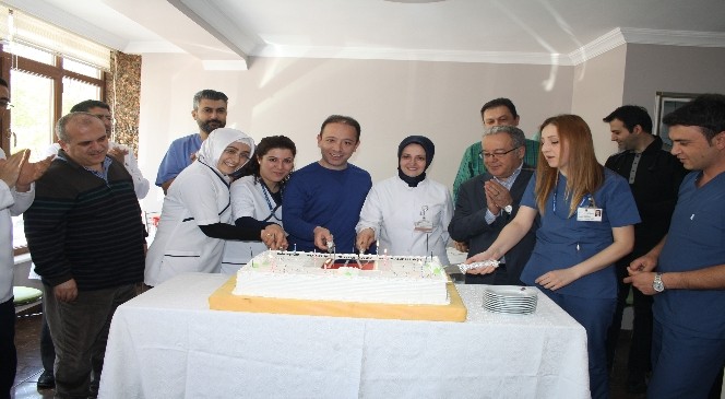 Anadolu Hastanesi Hemşireler Gününü Kutladı