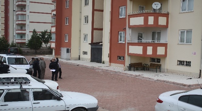 13. Kattan DÜşen Adam Hayatını Kaybetti