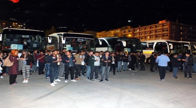 Yozgatlı Gençler İstanbul&#039;da 9. Uluslar Arası Öğrenci Buluşmasına Yer Alıyor