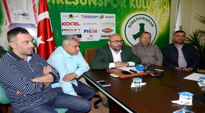 Giresunspor Başkanı Bozbağ Devam Kararı Aldı