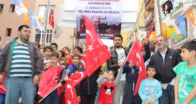 Beyoğlu&#039;nda davullu zurnalı, Yıldırım kutlaması