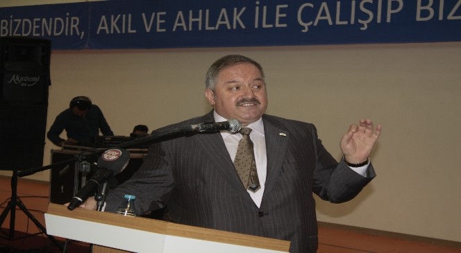 OSB Yönetim Kurulu Başkanı Tahir Nursaçan: