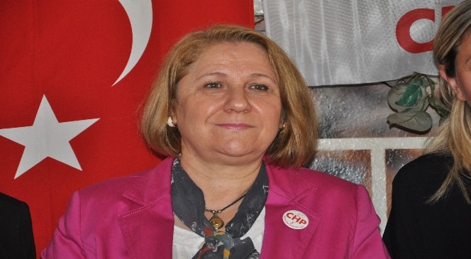 CHP İl Kadın Kolları Başkanı Yiğit&#039;den Açıklama