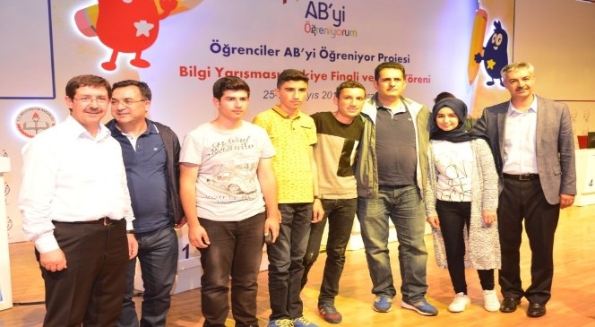 Vanlı Öğrenciler Türkiye Birincisi Oldu