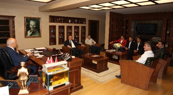 Yenimahalle Belediye Başkanı Yaşar&#039;a Süper Lig&#039;den Tam Destek
