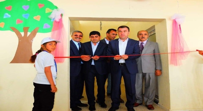 Akarca Ortaokulu Öğrencileri Tübitak 4006 Bilim Fuarı Büyük İlgi Gördü