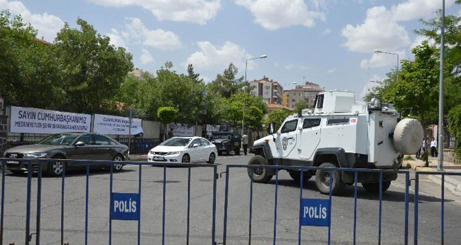 Diyarbakır&#039;da geniş güvenlik önlemleri