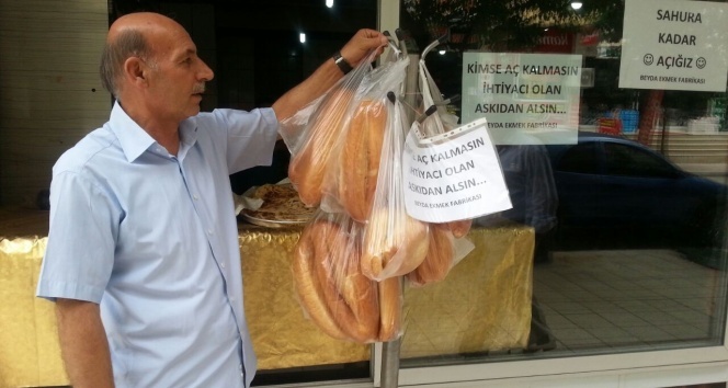 Siirt&#039;te ihtiyaç sahibi ailelere Ramazan boyunca ücretsiz ekmek