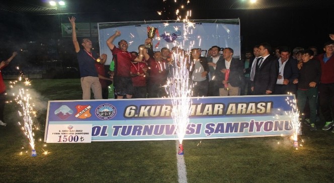 Ağrı'da 6. Kurumlar Arası Futbol Turnuvası