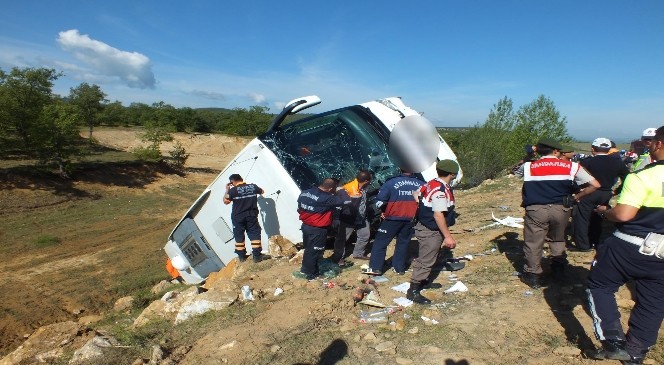 Yozgat'ta Yolcu Otobüsü Devrildi: 3 Ölü 15 Yaralı