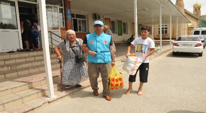 Tdv 'denata Yurdu Kazakistan'da Gıda Yardımı