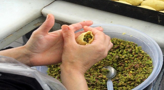 Ramazan Ayının Vazgeçilmez Tatlısı 'kerebiç'