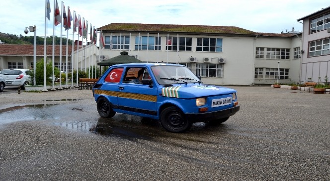 Giresun'da Öğrencilerden Yerli Elektrikli Otomobil; "Maviş"