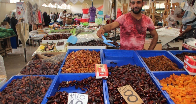 Ramazanda yoğun ilgi yine hurmada