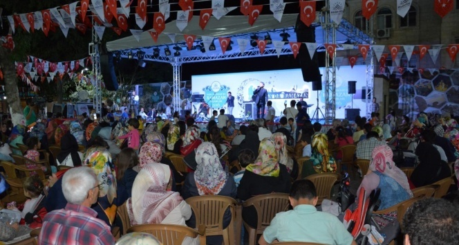 Eşref Ziya konseri büyük ilgi gördü
