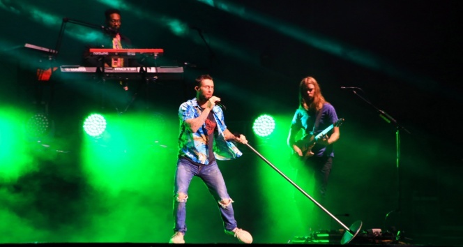 Maroon 5, EXPO 2016&#039;yı salladı