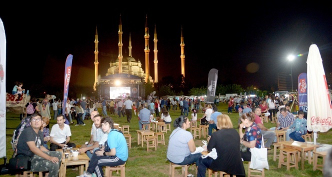 Kubbeli Han'da Ramazan coşkusu