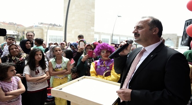 Necip Fazıl Aile Merkezi Yılsonu Sergisi Göz Kamaştırdı