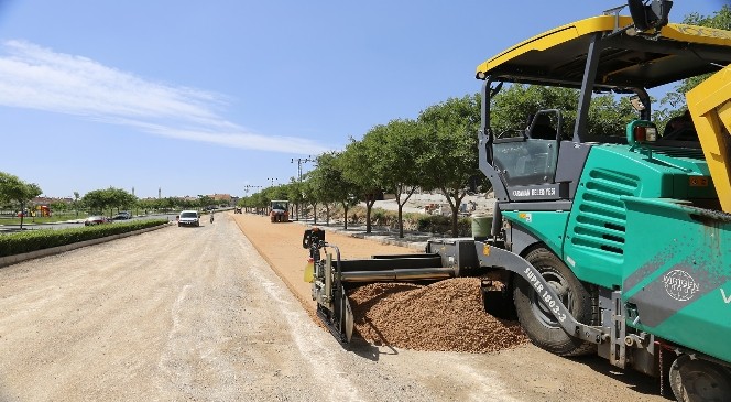 Karaman'da Asfalt Çalışmaları Devam Ediyor