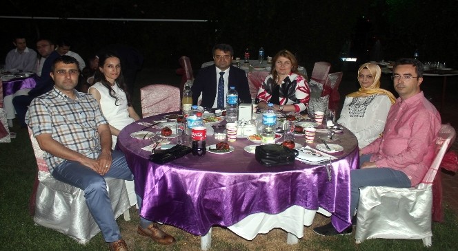 Salihli'de Hakim Ve Savcılara Veda İftarı