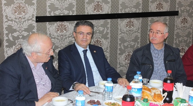 Yeni Çeltek Kömür İşletmeleri Genel Müdürü Coşkun Yozgat'ta Gazetecilerle İftarda Buluştu