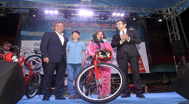 Gümüşhane'de Öğrencilere 500 Bisiklet Dağıtıldı