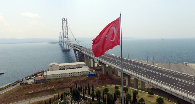 Osmangazi Köprüsü&#039;nün 3 yıllık öyküsünün nefes kesen görüntüleri