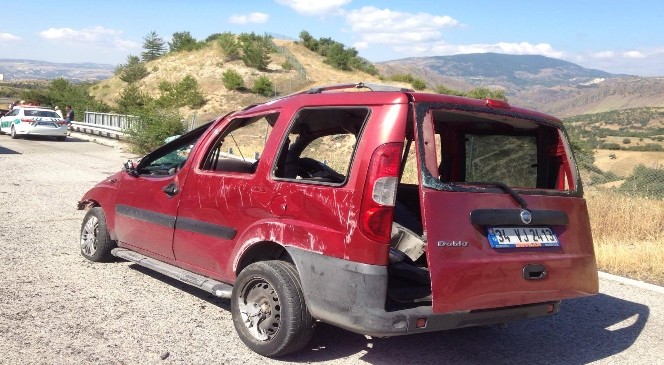 Kızılcahamam’da trafik kazası: 2 ölü, 4 yaralı