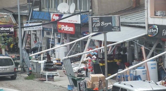 Kars’ta kaldırım işgaline 6 bin 500 lira ceza!