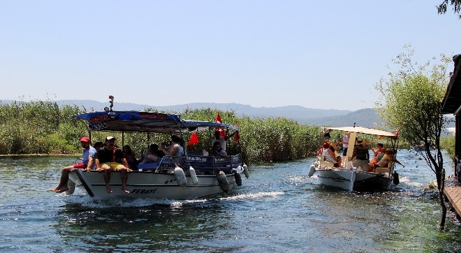 Azmak tekne turları tavan yaptı