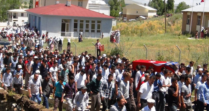 Kırgız asıllı şehit son yolculuğuna uğurlandı