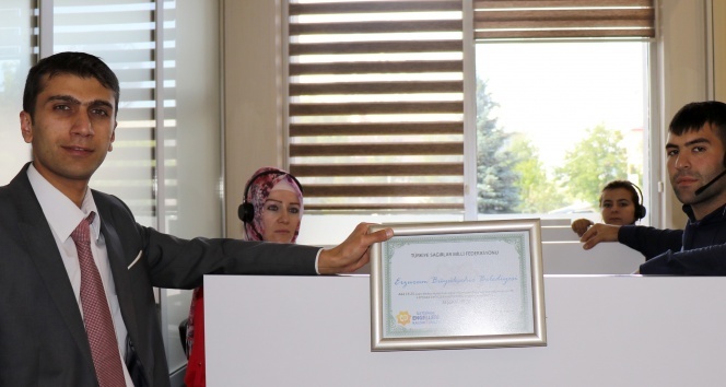 Büyükşehir’den “İletişimde Engelleri Kaldırıyoruz” projesi