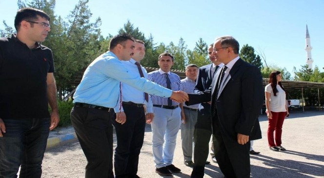Vali Tapsız’dan İl Özel İdaresi’ne ziyaret