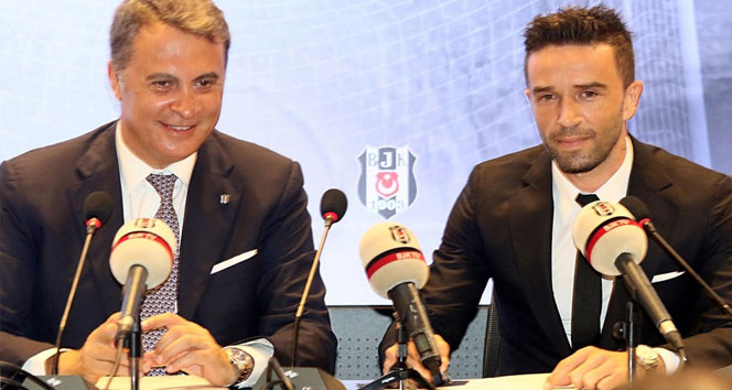 Gökhan Gönül imzayı attı ve söz verdi