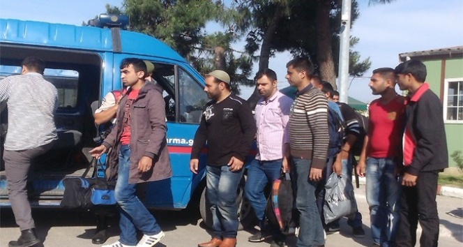 Kırklareli&#039;nde göçmen kaçakçılığı operasyonu