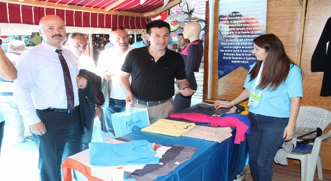 Tutukevleri İşyurtları tarafından Yozgat’ta açılan fuar yoğun ilgi görüyor