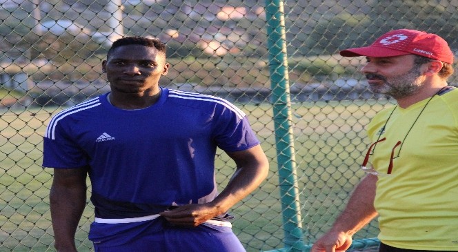 Karabükspor Nijeryalı golcüyü denemeye aldı