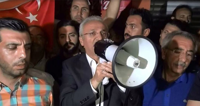 3. Ordu Komutanı İsmail Serdar Savaş: “Darbeden yana değiliz”