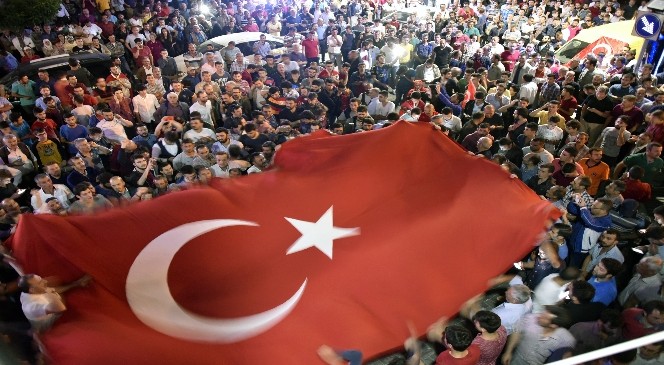 Gümüşhane "Darbeye hayır" dedi