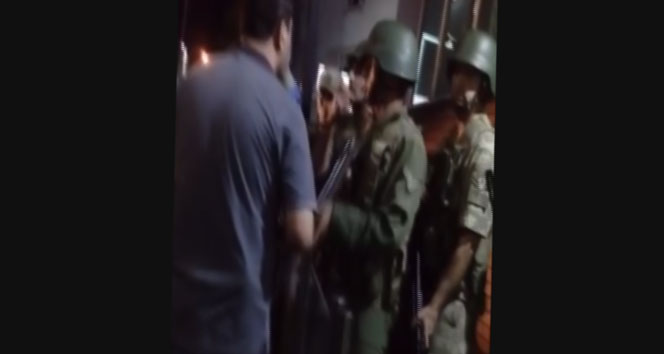 Bayrampaşa Çevik Kuvvet’e baskın girişimine ait yeni görüntüler ortaya çıktı