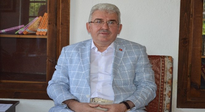 Ahmet Siyahi ve Halidiyye Eğitim ve Kültür Derneği Başkanı Ahmet Baysan;