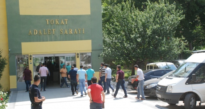 Tokat’ta FETÖ operasyonunda 48 polis tutuklandı